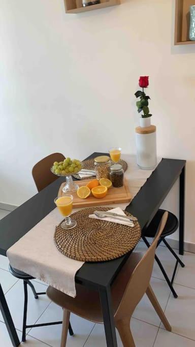 Le Tony Garnier Check In H24 Wifi Apartamento Lyon Exterior foto