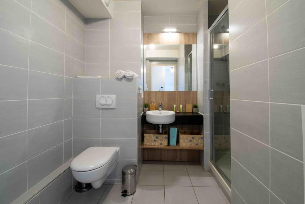 Le Tony Garnier Check In H24 Wifi Apartamento Lyon Exterior foto